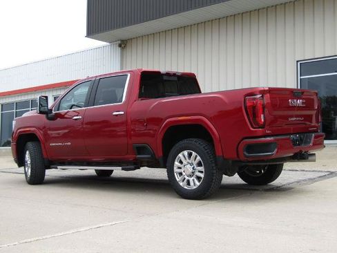 Used 2023 GMC Sierra 2500 Denali w/ Denali Ultimate Package AWD/4WD image 10