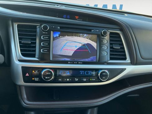Used 2016 Toyota Highlander Plus image 20