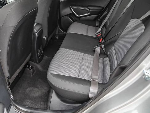 Used 2023 Kia Soul S FWD image 13
