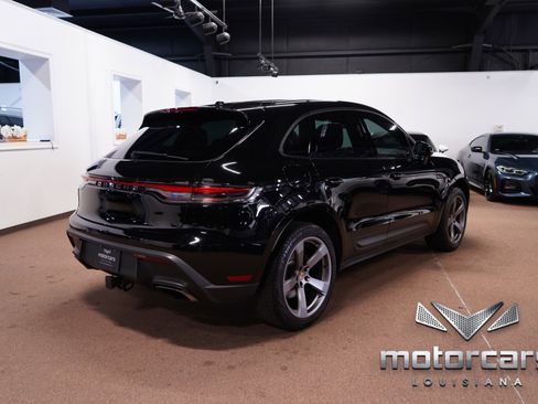 Used 2024 Porsche Macan w/ Premium Plus Package AWD/4WD image 7