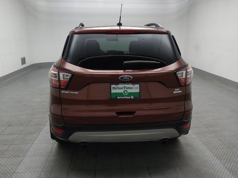 Used 2018 Ford Escape SE w/ Ford Safe & Smart Package FWD image 6