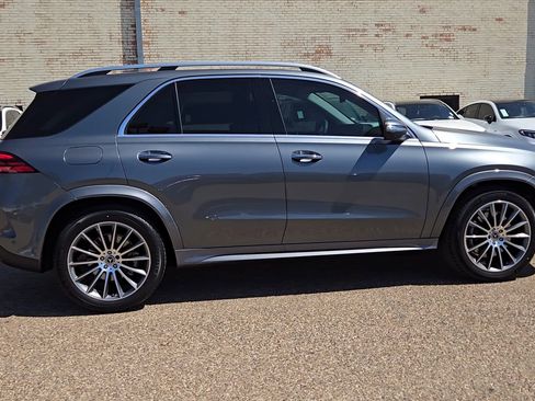 New 2026 Mercedes-Benz GLE 350 4MATIC image 9