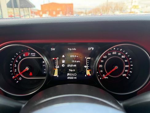 Used 2021 Jeep Wrangler Unlimited Rubicon AWD/4WD image 19