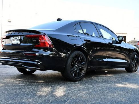 Used 2024 Volvo S60 B5 Plus FWD image 7