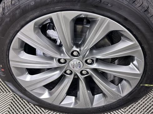 New 2026 Buick Envista Sport Touring FWD image 35
