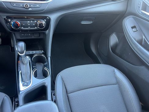 Used 2023 Buick Encore GX Preferred w/ Cold Weather Comfort Package image 32