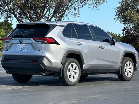 Used 2024 Toyota RAV4 LE FWD image 4