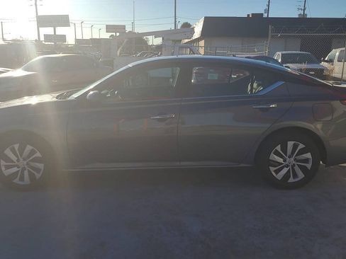 Used 2020 Nissan Altima 2.5 S FWD image 4