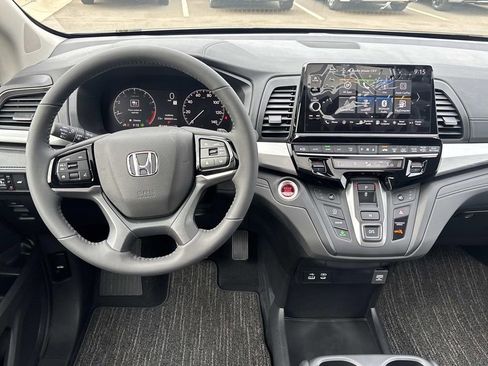 Used 2026 Honda Odyssey EX-L image 17