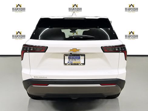 Used 2025 Chevrolet Equinox LT FWD image 6