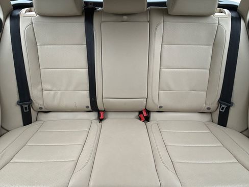 Used 2014 Volkswagen Jetta TDI FWD image 15