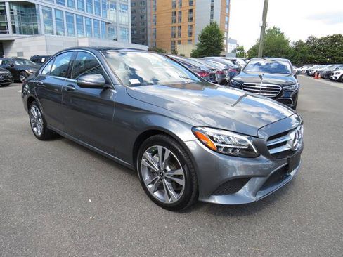 Used 2019 Mercedes-Benz C 300 4MATIC Sedan image 5