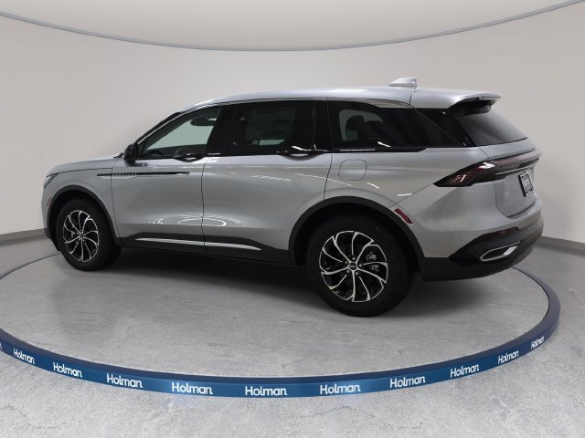 New 2026 Lincoln Nautilus Premier AWD/4WD image 7