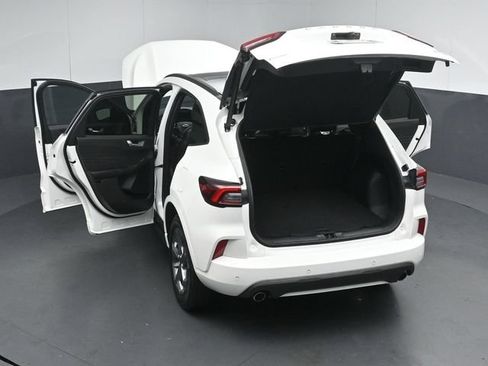 Certified 2024 Ford Escape ST-Line w/ Tech Pack #1 AWD/4WD image 59