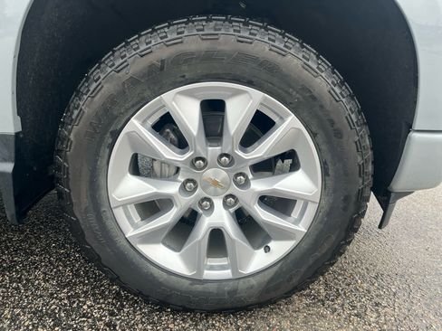 Used 2024 Chevrolet Silverado 1500 Custom image 29