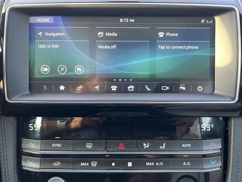 Used 2020 Jaguar F-PACE Prestige image 15