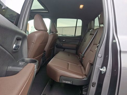Used 2025 Honda Ridgeline RTL+ image 10