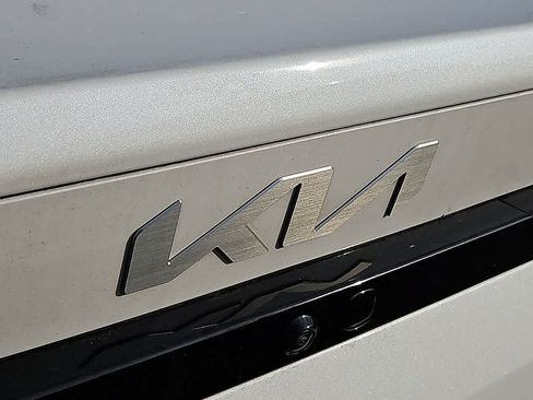 Used 2025 Kia K4 FWD image 5