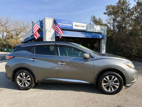Used 2015 Nissan Murano SV w/ Premium Package image 7