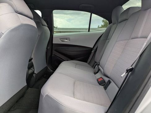 Used 2024 Toyota Corolla SE FWD image 13