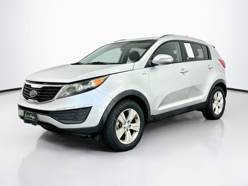 Used 2012 Kia Sportage LX w/ Navigation Pkg AWD/4WD image 3