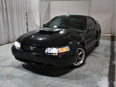 Used 2002 Ford Mustang GT image 28