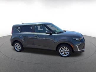 Used 2025 Kia Soul LX w/ LX Technology Package FWD video 2