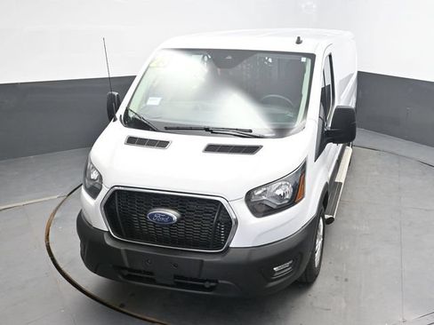 Used 2025 Ford Transit 250 Low Roof w/ Exterior Upgrade Package RWD image 31