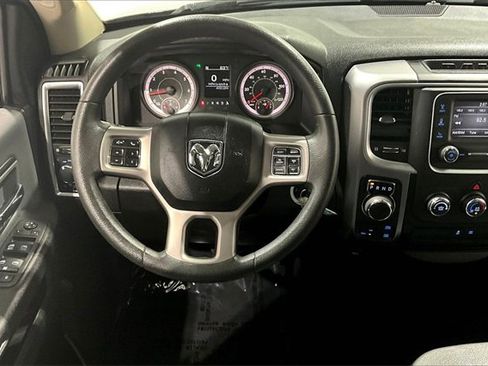 Used 2023 RAM 1500 Classic SLT image 9