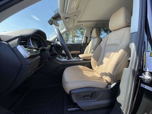 Certified 2025 Audi Q7 3.0T Premium Plus AWD/4WD image 18