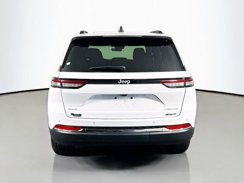 New 2026 Jeep Grand Cherokee Laredo X AWD/4WD image 6