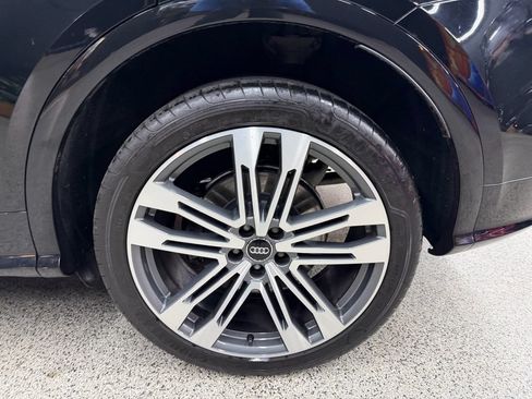 Used 2018 Audi SQ5 Premium Plus w/ Navigation Package AWD/4WD image 38