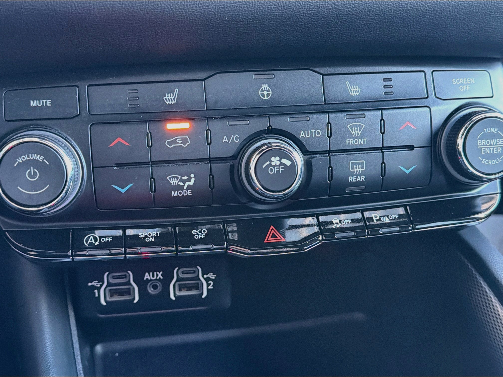 Used 2025 Dodge Durango GT AWD/4WD image 25