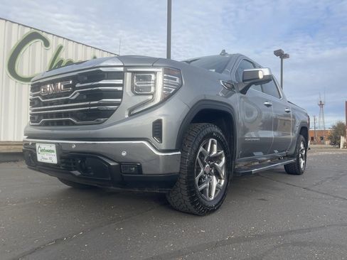 Used 2024 GMC Sierra 1500 SLT w/ SLT Premium Package image 8