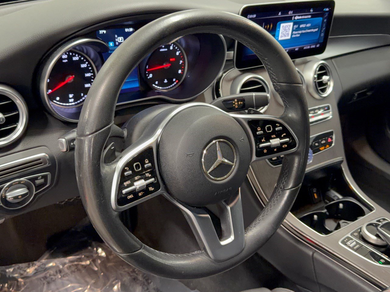 Used 2019 Mercedes-Benz C 300 Sedan image 10