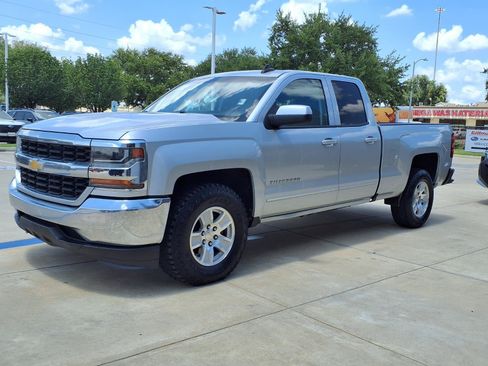 Used 2018 Chevrolet Silverado 1500 LT RWD image 20