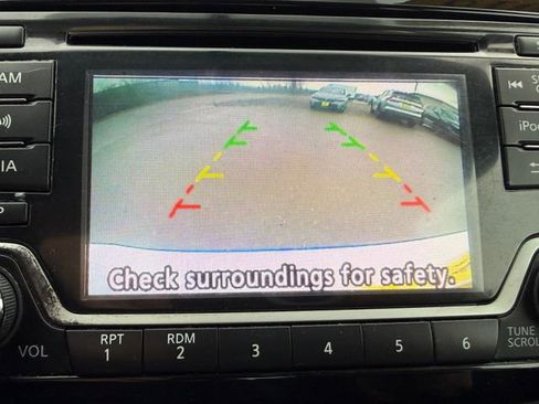 Used 2018 Nissan Sentra SV image 24