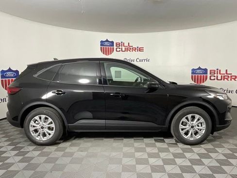 New 2025 Ford Escape Active image 2