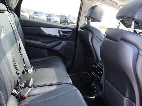 Used 2024 Acura MDX SH-AWD image 15