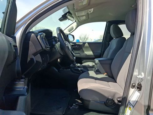 Used 2023 Toyota Tacoma SR image 11