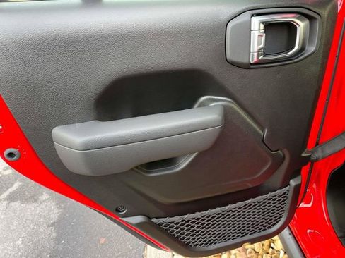 New 2026 Jeep Wrangler Rubicon w/ Technology Group image 13