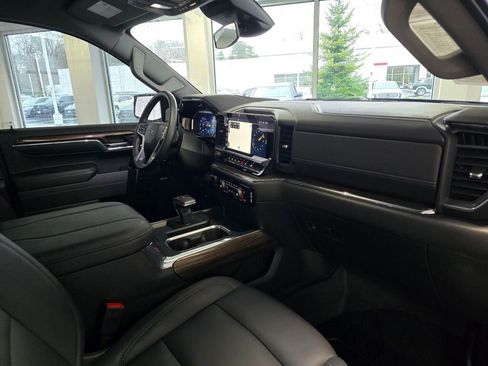 Used 2024 Chevrolet Silverado 1500 RST w/ Redline Edition image 46