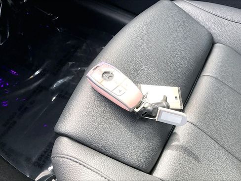 Used 2023 Mercedes-Benz GLA 250 image 11