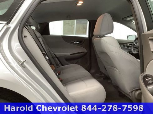 Used 2020 Chevrolet Malibu LT w/ Fleet LT Safety Plus Package image 9