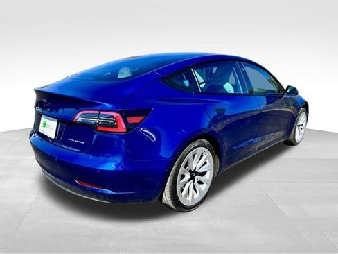 Used 2022 Tesla Model 3 Long Range AWD/4WD image 11