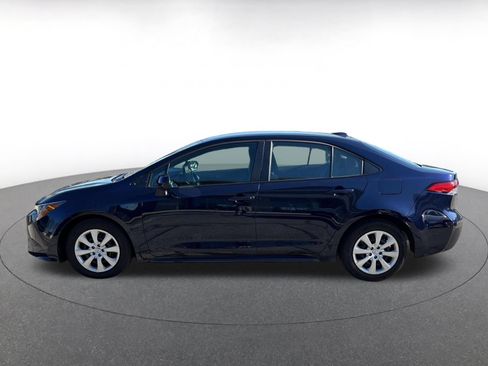 Used 2025 Toyota Corolla LE FWD image 3