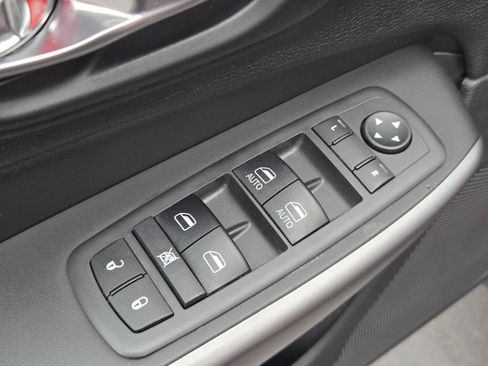 Certified 2021 Jeep Cherokee Latitude FWD image 18