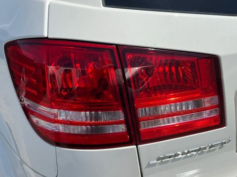 Used 2018 Dodge Journey SE w/ Connectivity Group image 20