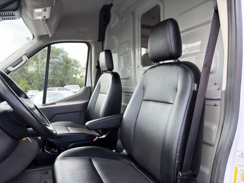 Used 2023 Ford Transit 250 Medium Roof RWD image 11