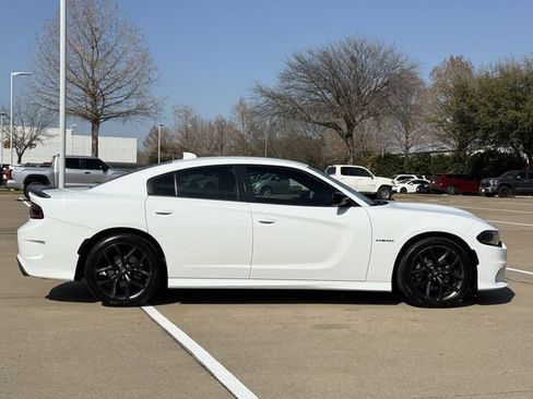 Used 2022 Dodge Charger R/T w/ Blacktop Package image 3